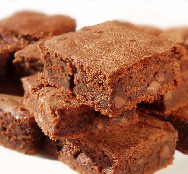 chocolate pear brownie